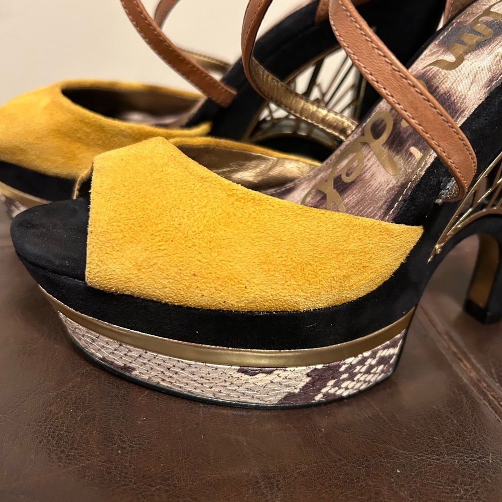 Sam Edelman Gold and Black Suede with Snakeskin Platform Heels Size 7M - Picture 8 of 11